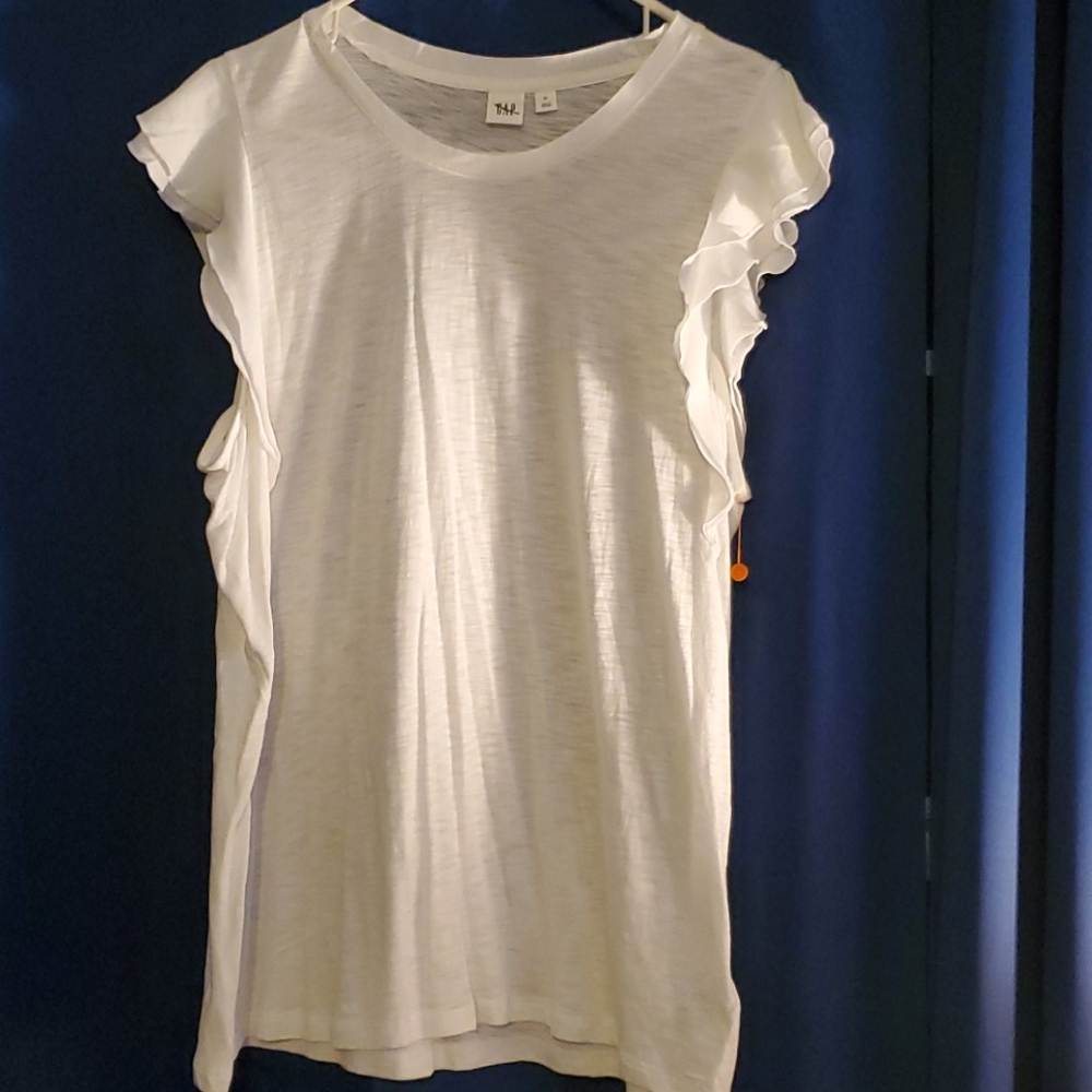 Off white gap shirt